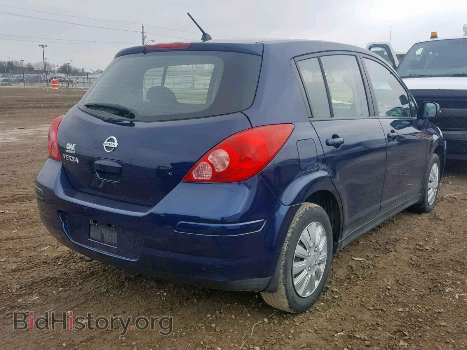 2009 NISSAN VERSA - VIN: 3N1BC13E69L352418 - Фото 4