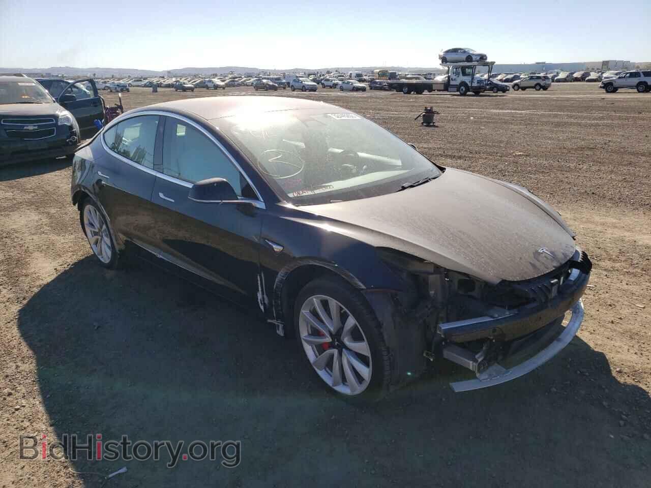 Фотография 5YJ3E1EA7JF169232 - TESLA MODEL 3 2018