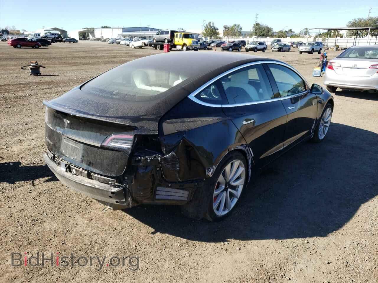 2018 TESLA MODEL 3 - VIN: 5YJ3E1EA7JF169232 - Photo 4