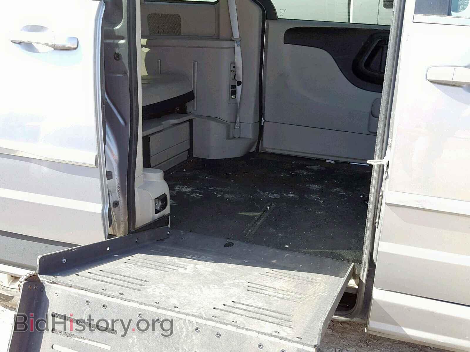 2013 CHRYSLER TOWN & COU - VIN: 2C4RC1BG1DR700586 - Фото 6
