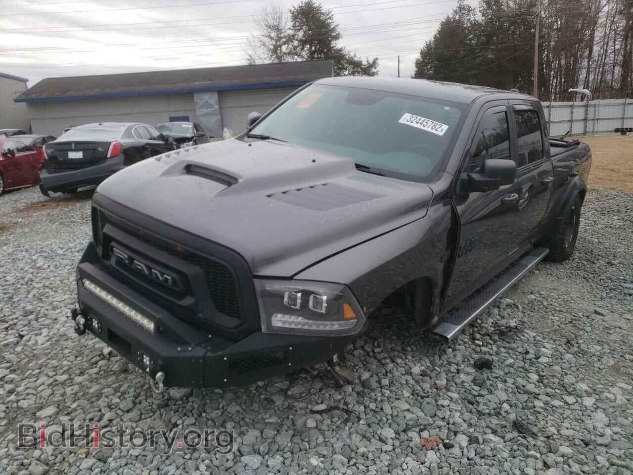 2019 RAM 1500 - VIN: 1C6RR7TT6KS587749 - Фото 2