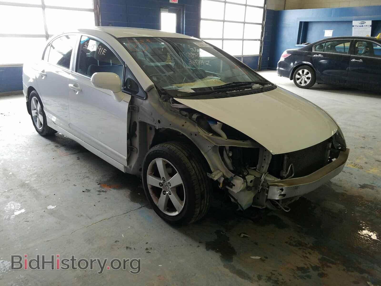 Photo 19XFA1F67BE036870 - HONDA CIVIC 2011