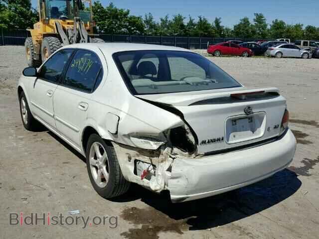 2000 NISSAN MAXIMA - VIN: JN1CA31D3YT751099 - Photo 3