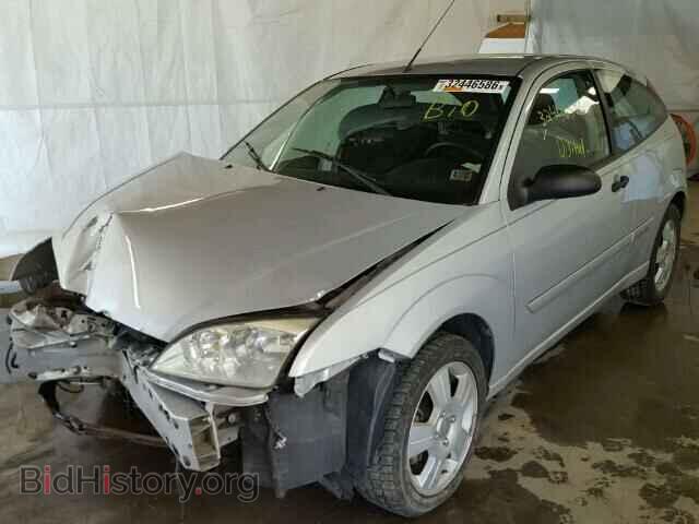 2005 FORD FOCUS - VIN: 3FAFP31N55R124327 - Фото 2