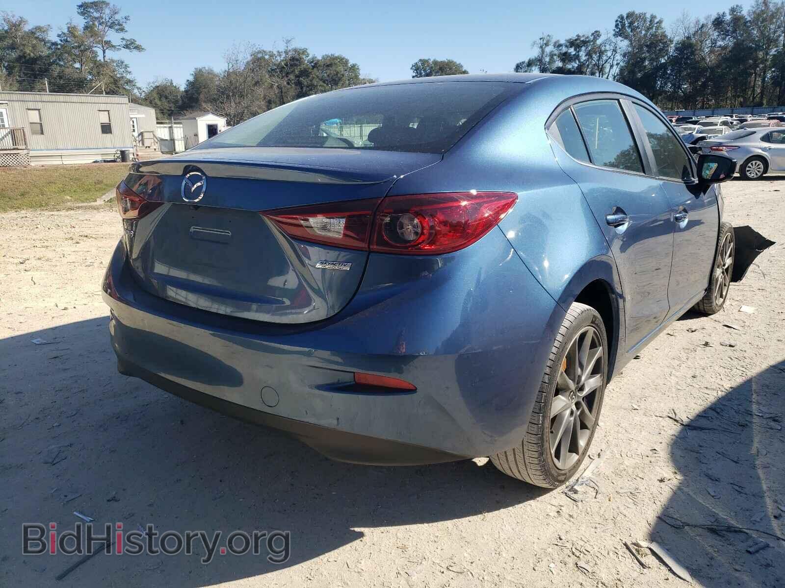 2018 MAZDA 3 - VIN: 3MZBN1V35JM193292 - Фото 4
