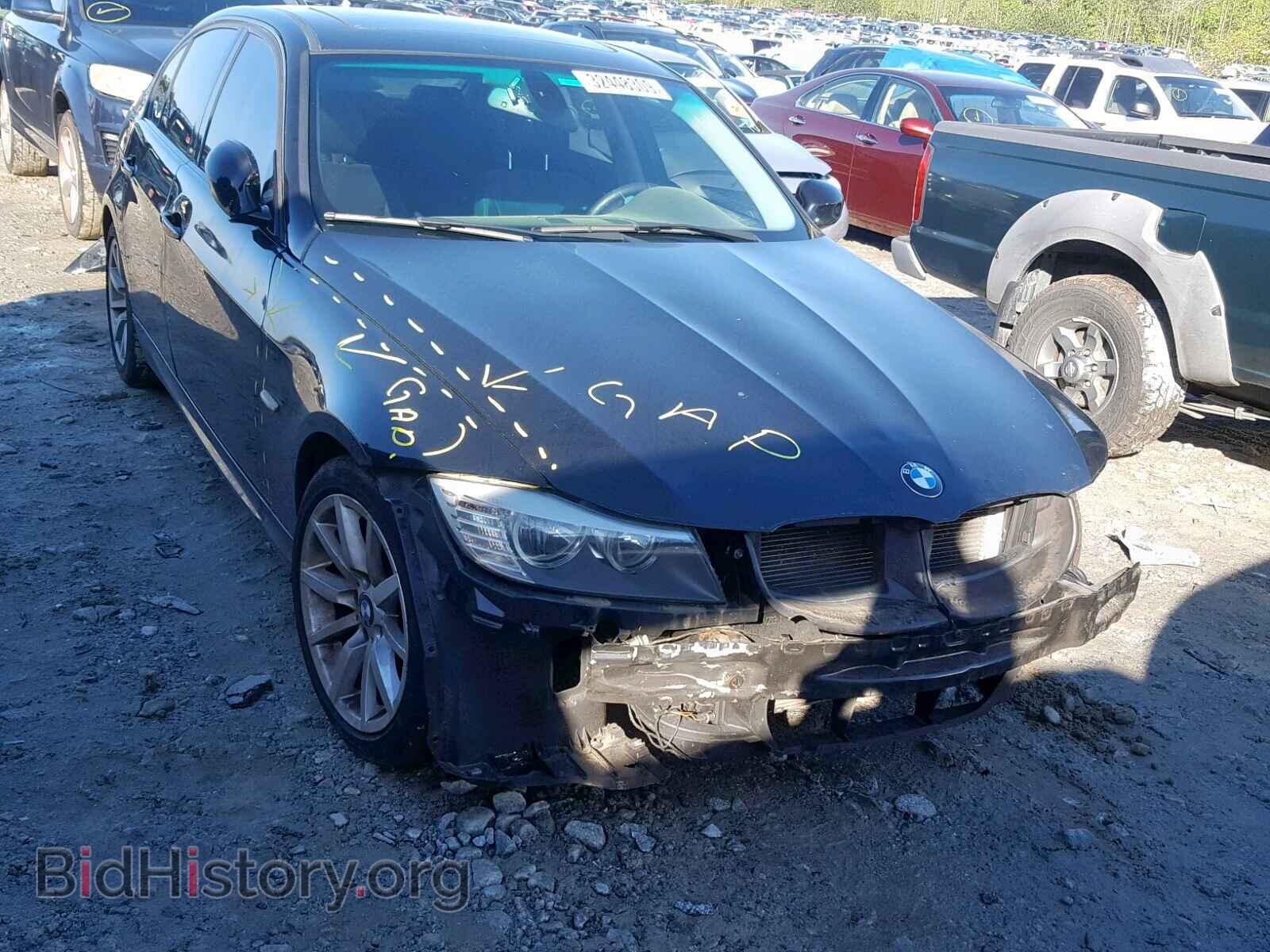 Photo WBAPH7C56BE850564 - BMW 328 I 2011