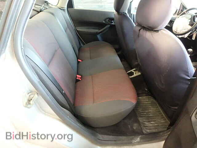 2005 FORD FOCUS - VIN: 1FAFP38Z25W211740 - Фото 6