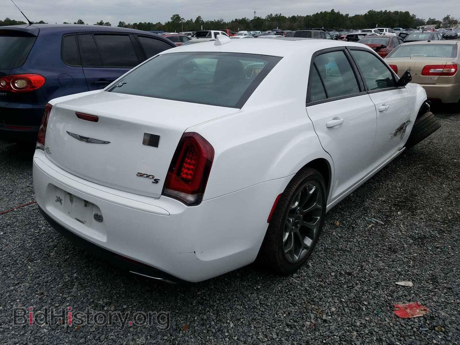 2015 CHRYSLER 300 - VIN: 2C3CCABG4FH932151 - Фото 4