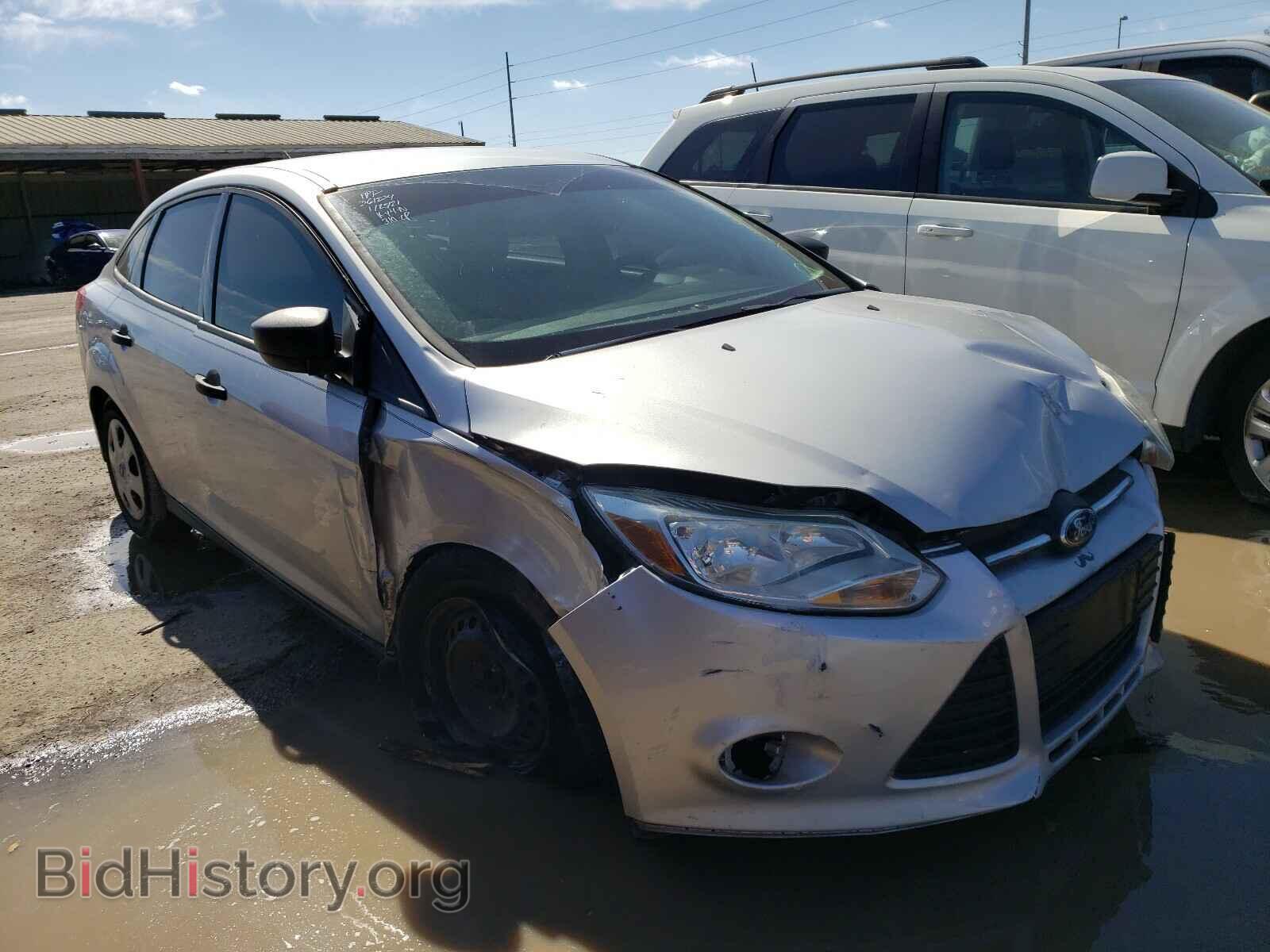 Фотография 1FAHP3E28CL231828 - FORD FOCUS 2012