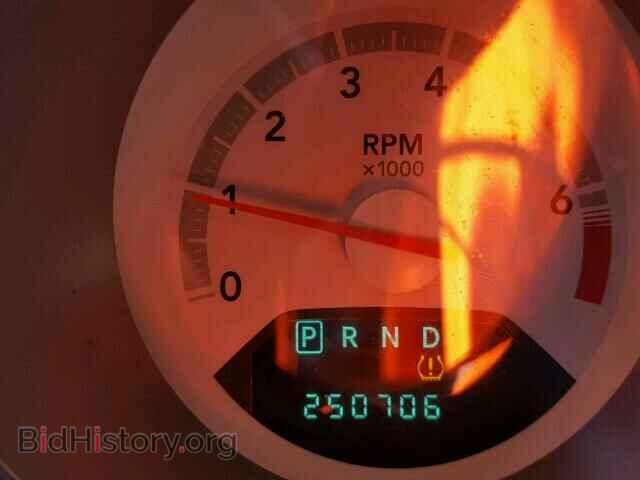2008 DODGE AVENGER - VIN: 1B3LC46R98N587123 - Фото 8