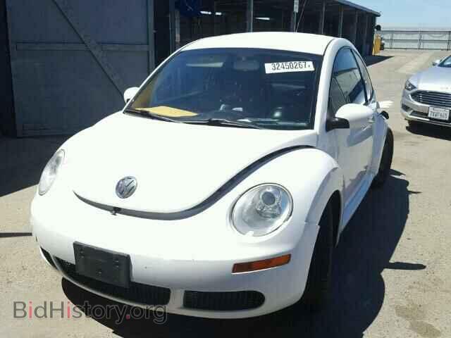2010 VOLKSWAGEN BEETLE - VIN: 3VWPG3AG5AM000224 - Фото 2