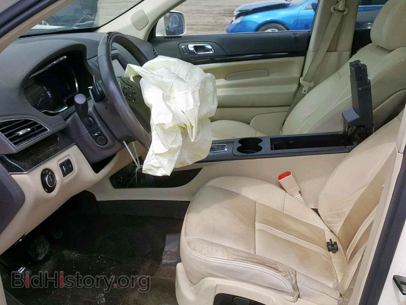 2014 LINCOLN MKT - VIN: 2LMHJ5AT7EBL52343 - Фото 5