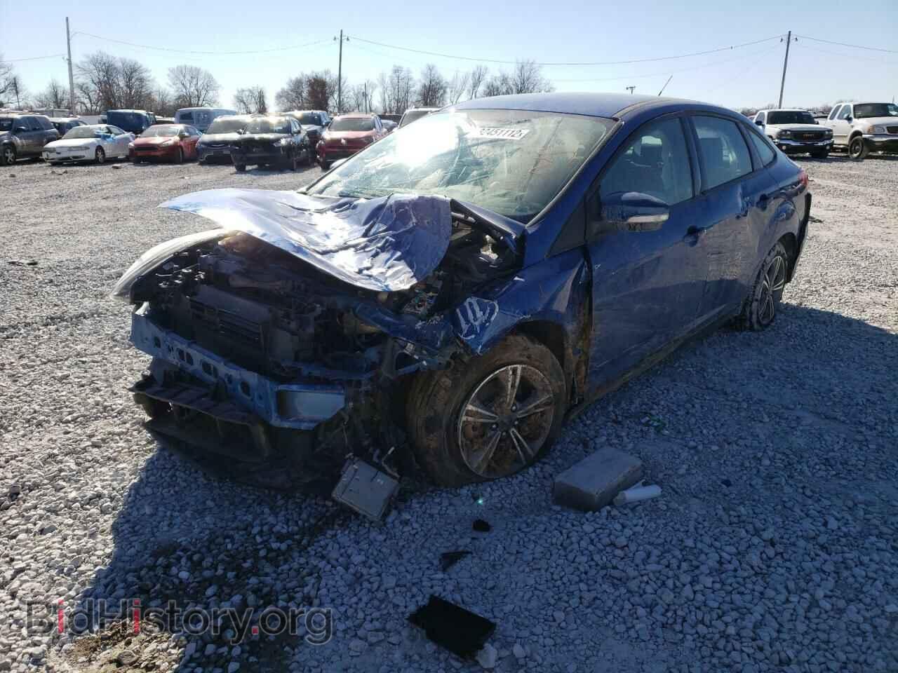2018 FORD FOCUS - VIN: 1FADP3FE5JL228972 - Фото 2
