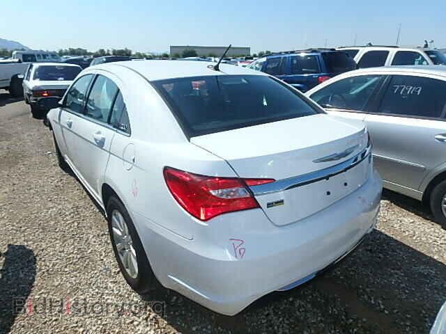 2012 CHRYSLER 200 - VIN: 1C3CCBBG8CN268879 - Фото 9