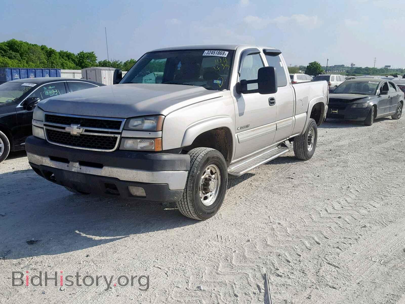 2007 CHEVROLET SILVERADO - VIN: 1GCHK29U27E144435 - Фото 2
