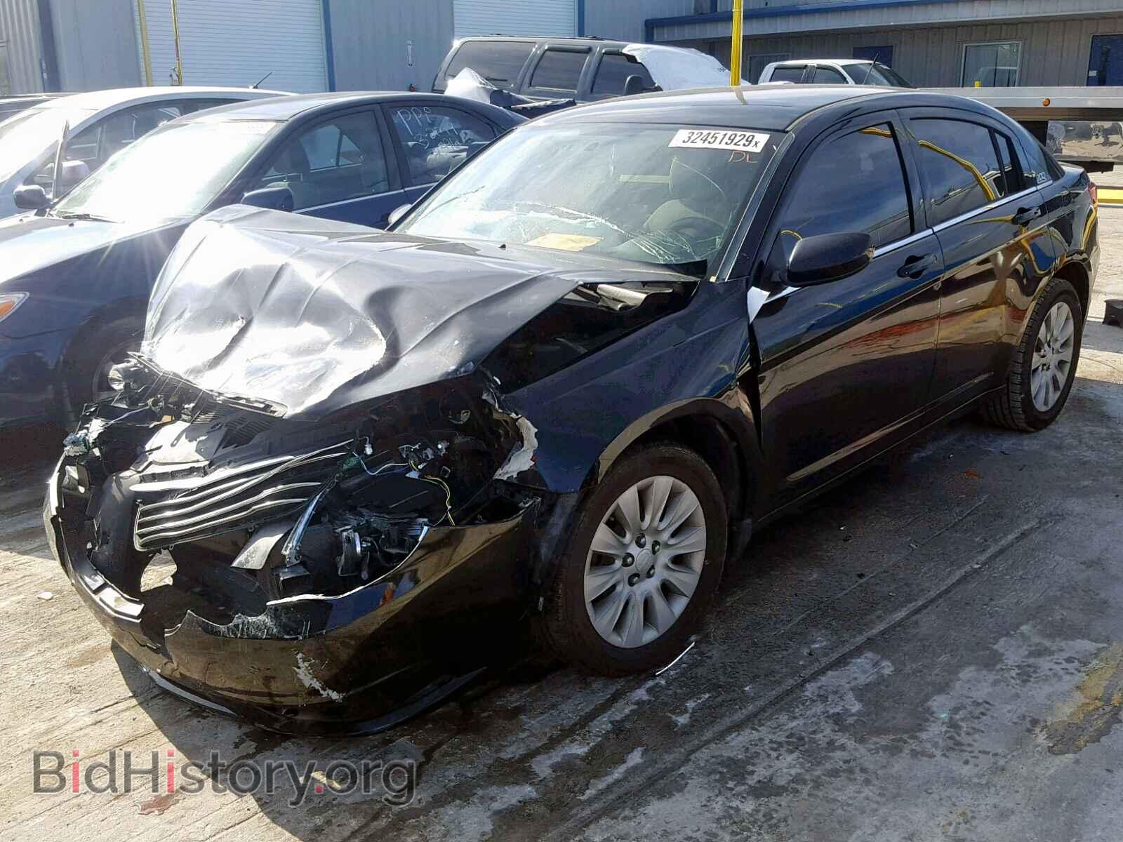 2013 CHRYSLER 200 - VIN: 1C3CCBAG9DN767662 - Photo 2