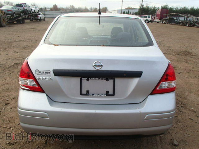 2009 NISSAN VERSA - VIN: 3N1CC11E29L467928 - Фото 9