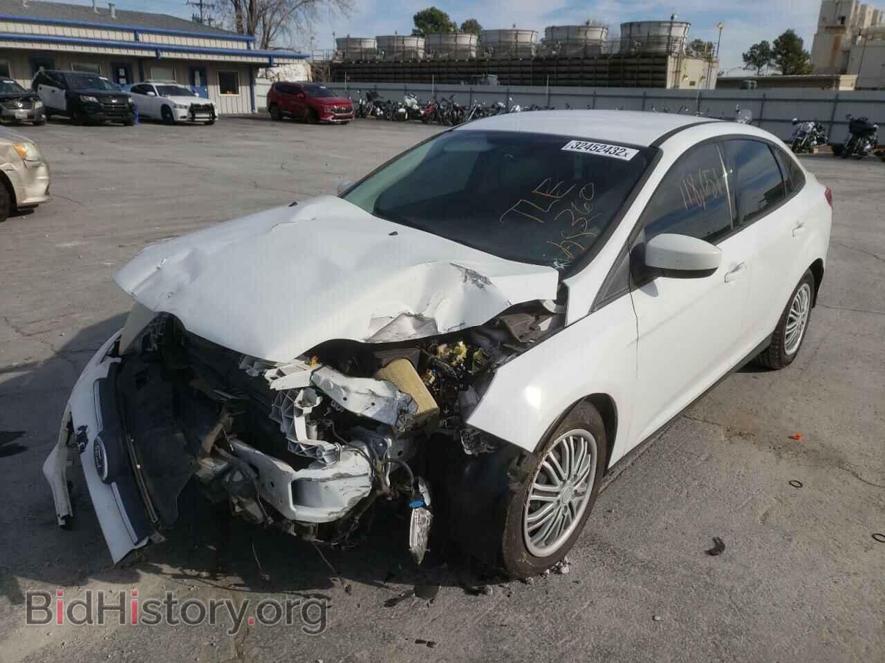 2012 FORD FOCUS - VIN: 1FAHP3F2XCL207383 - Фото 2