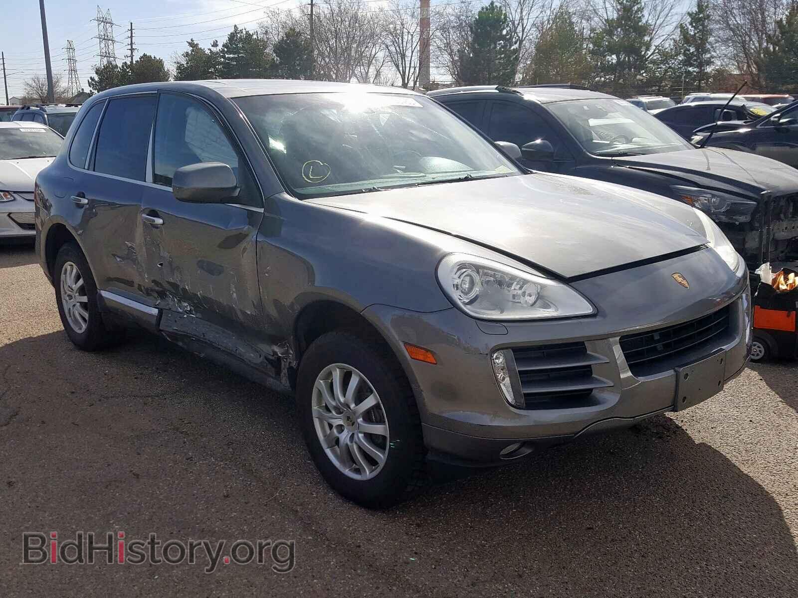Photo WP1AA2AP8ALA07110 - PORSCHE CAYENNE 2010