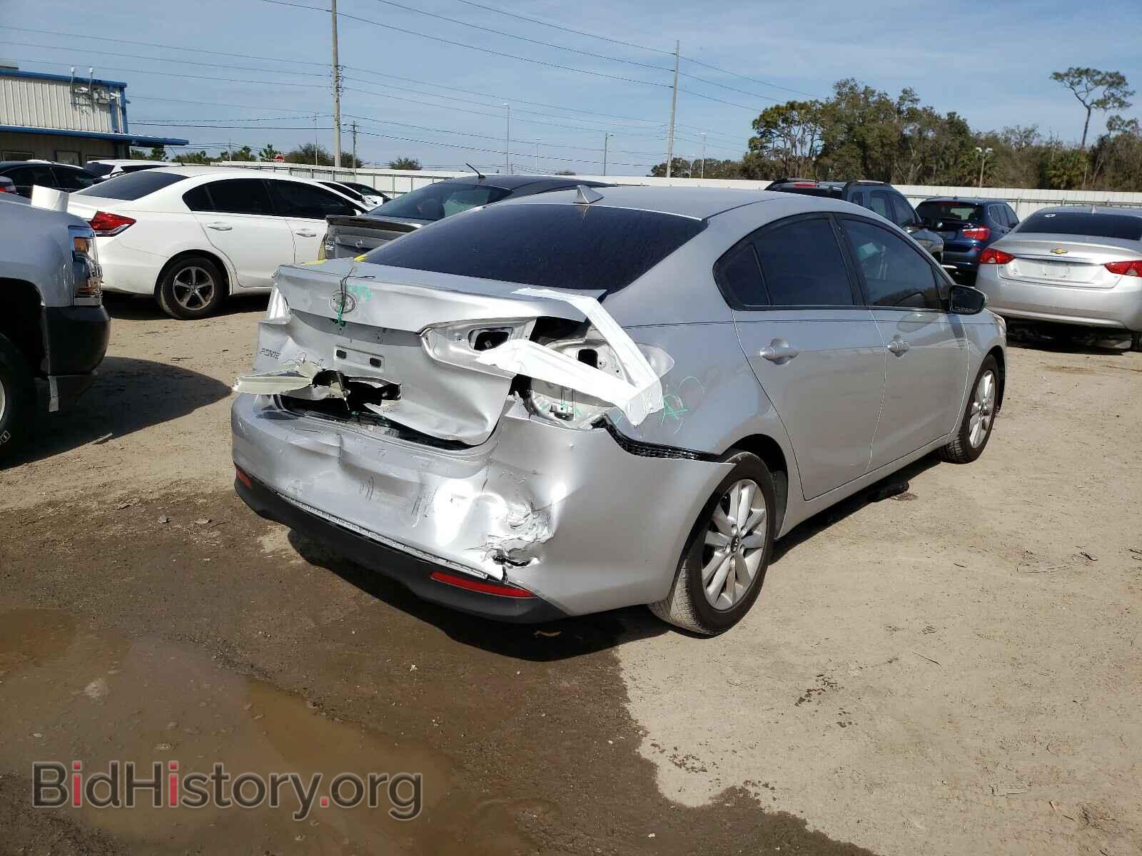 2017 KIA FORTE - VIN: 3KPFL4A72HE127713 - Фото 4