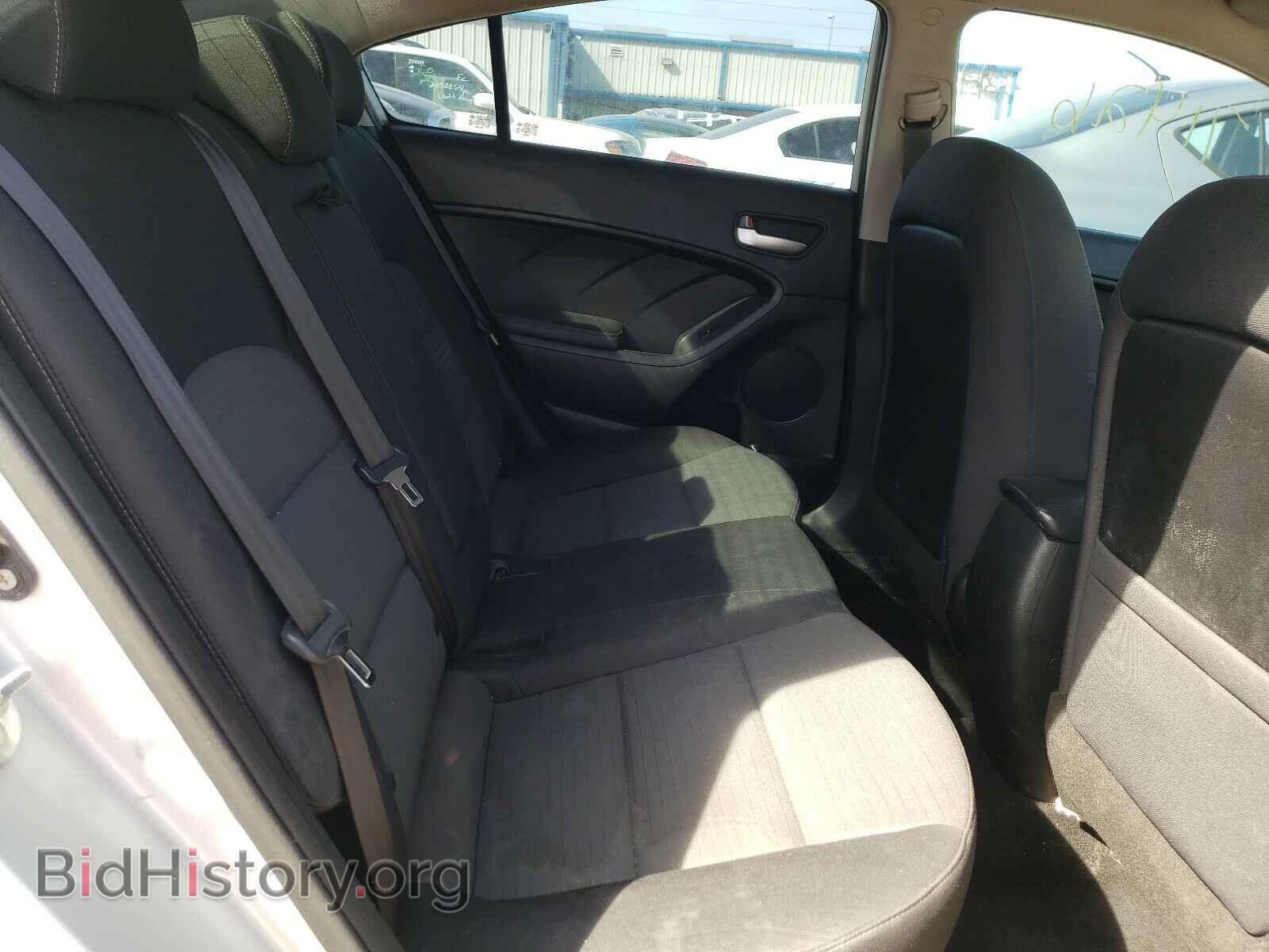 2017 KIA FORTE - VIN: 3KPFL4A72HE127713 - Фото 6