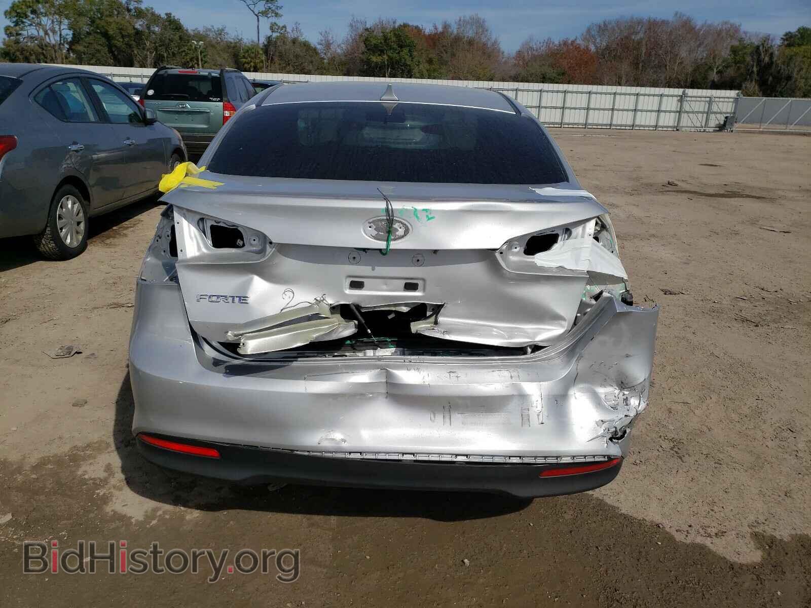 2017 KIA FORTE - VIN: 3KPFL4A72HE127713 - Фото 9