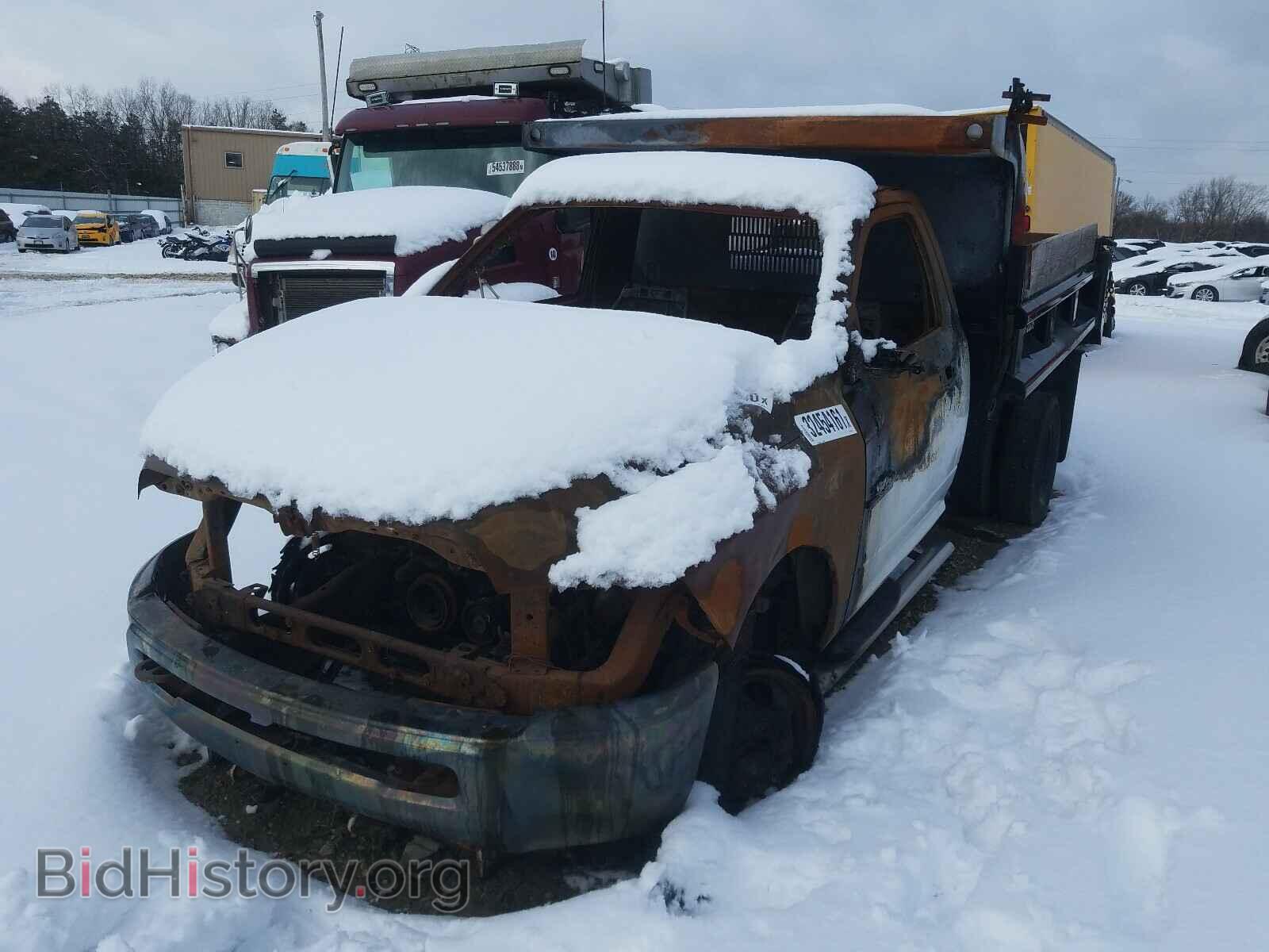 2013 RAM 3500 - VIN: 3C7WRTAT4DG562403 - Фото 2