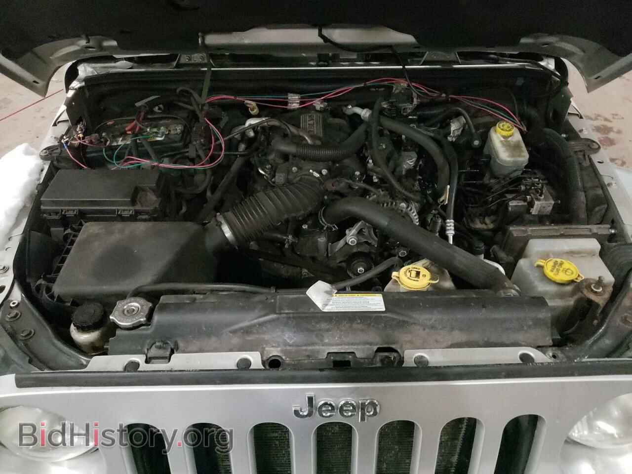 2008 JEEP WRANGLER - VIN: 1J4FA541X8L552911 - Фото 7