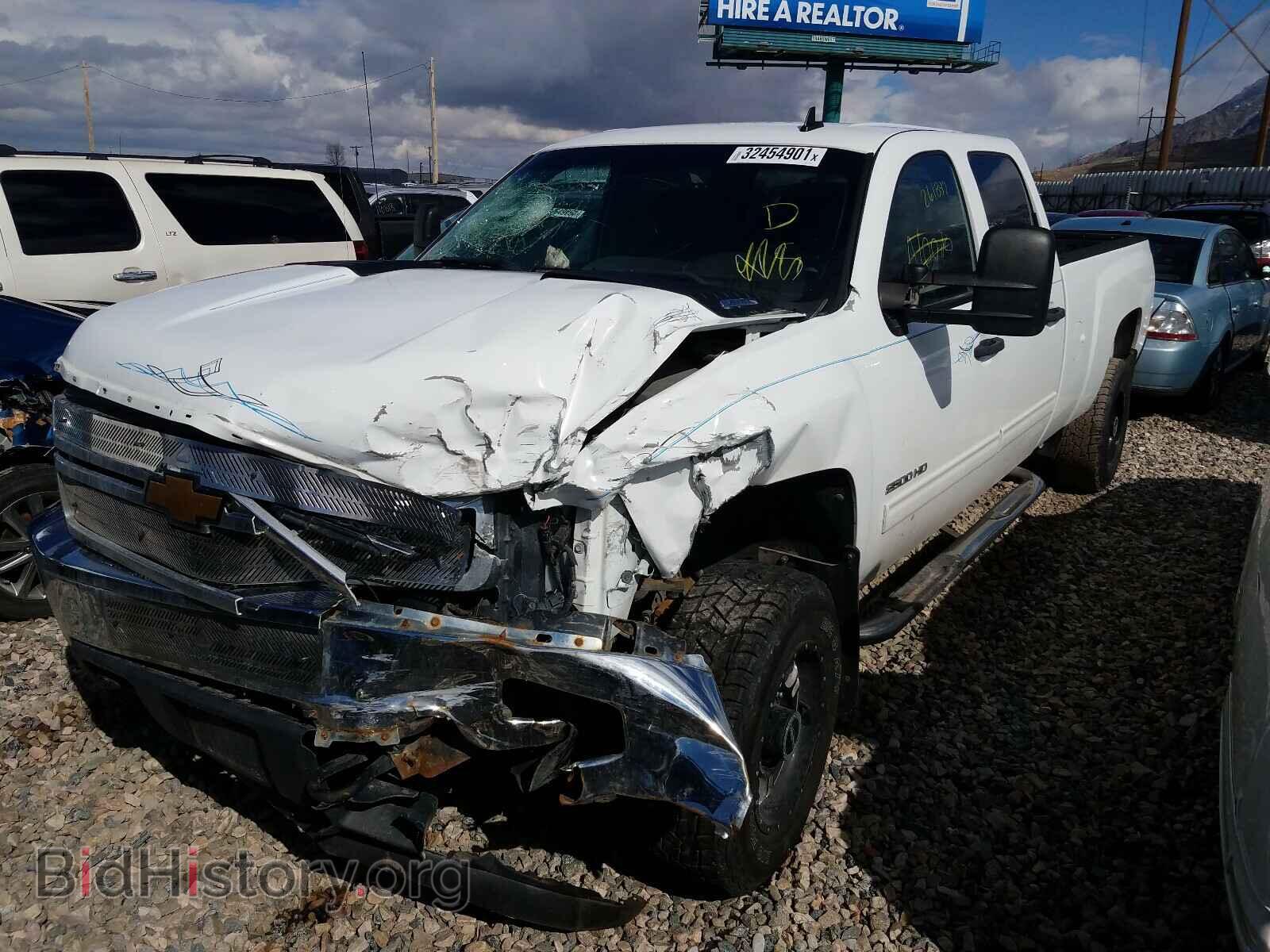 2011 CHEVROLET SILVERADO - VIN: 1GC1KXCG5BF169723 - Фото 2