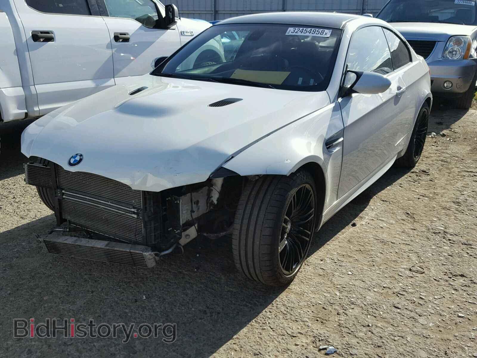 2012 BMW M3 - VIN: WBSKG9C50CE798533 - Фото 2