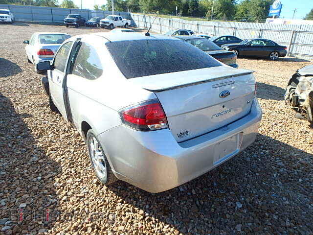 2009 FORD FOCUS - VIN: 1FAHP32N19W203388 - Фото 3
