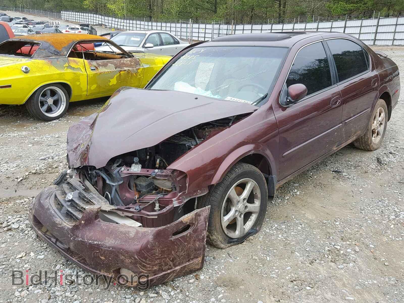 2000 NISSAN MAXIMA - VIN: JN1CA31D0YT501772 - Фото 2