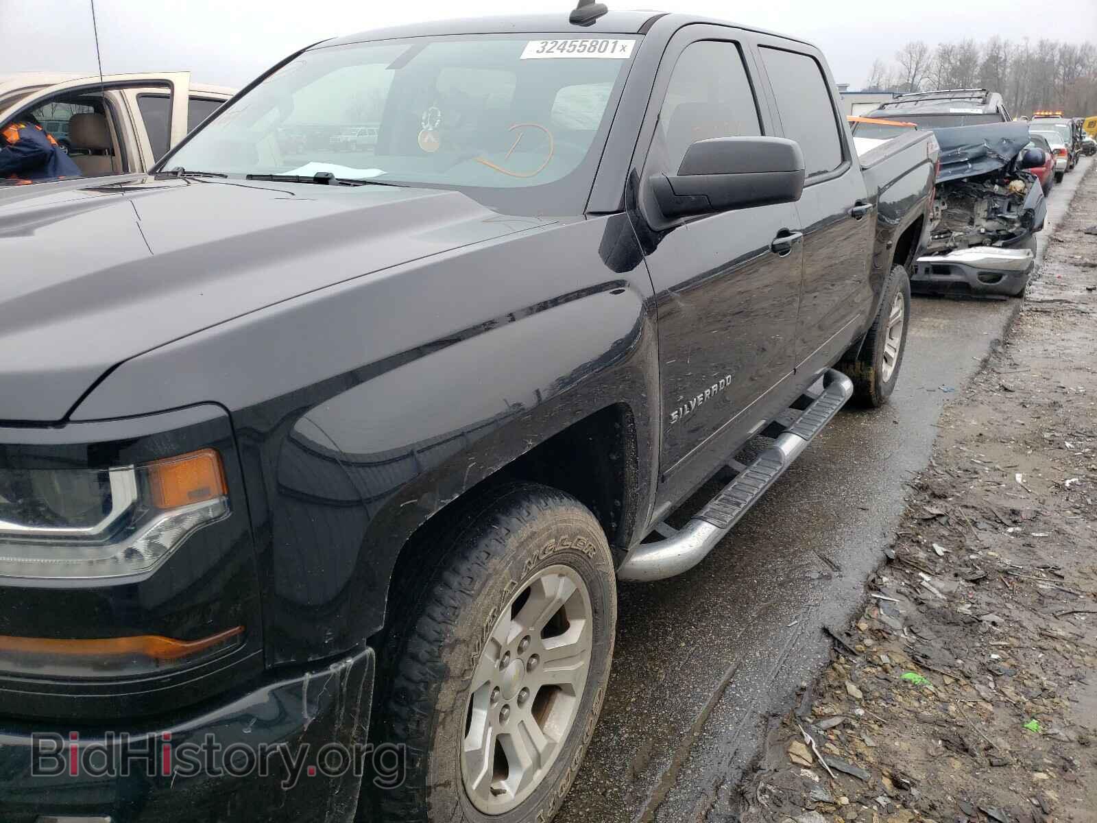 2017 CHEVROLET SILVERADO - VIN: 3GCUKREC2HG188059 - Фото 2