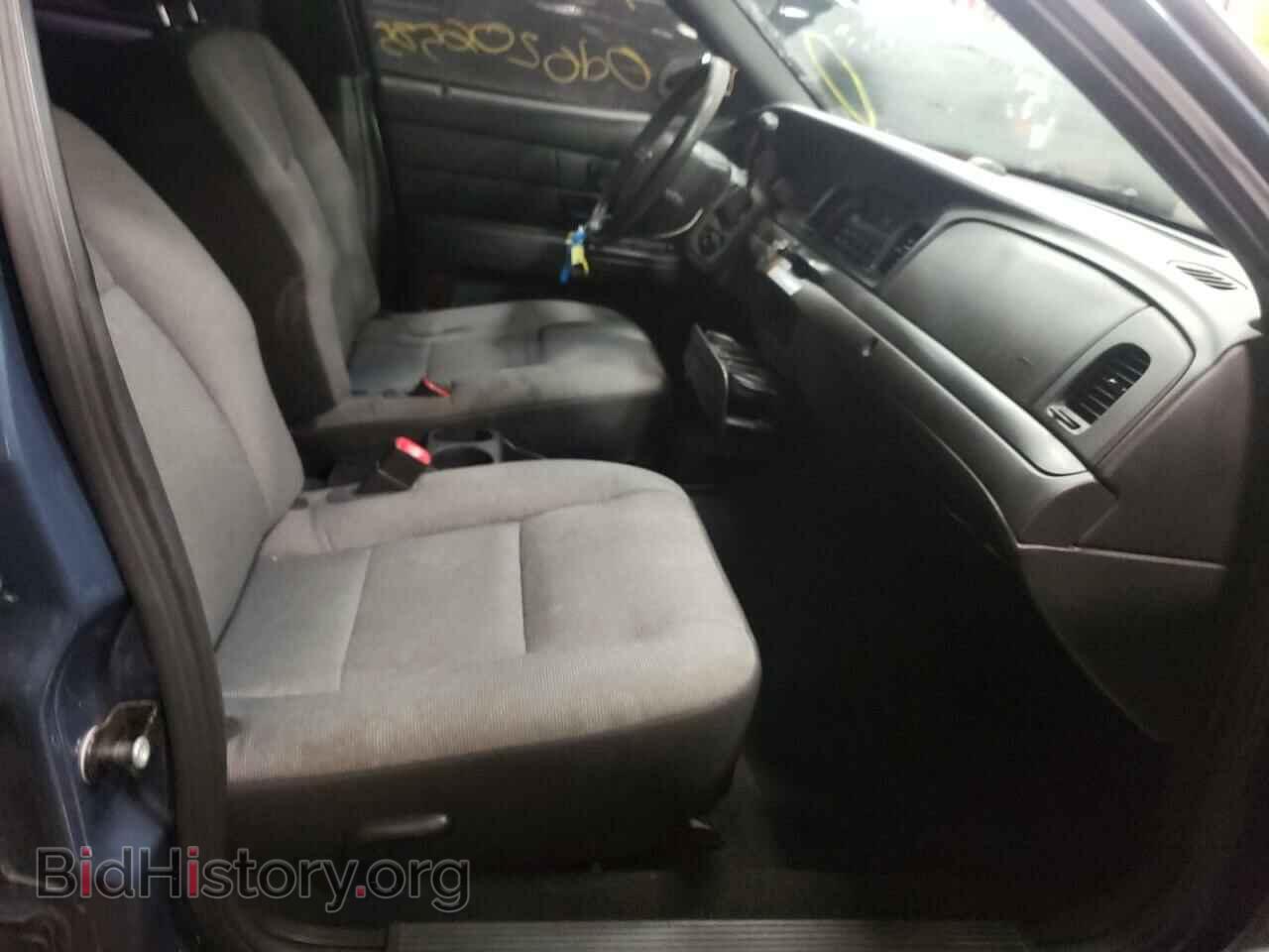 2011 FORD CROWN VIC - VIN: 2FABP7BV8BX123741 - Фото 5