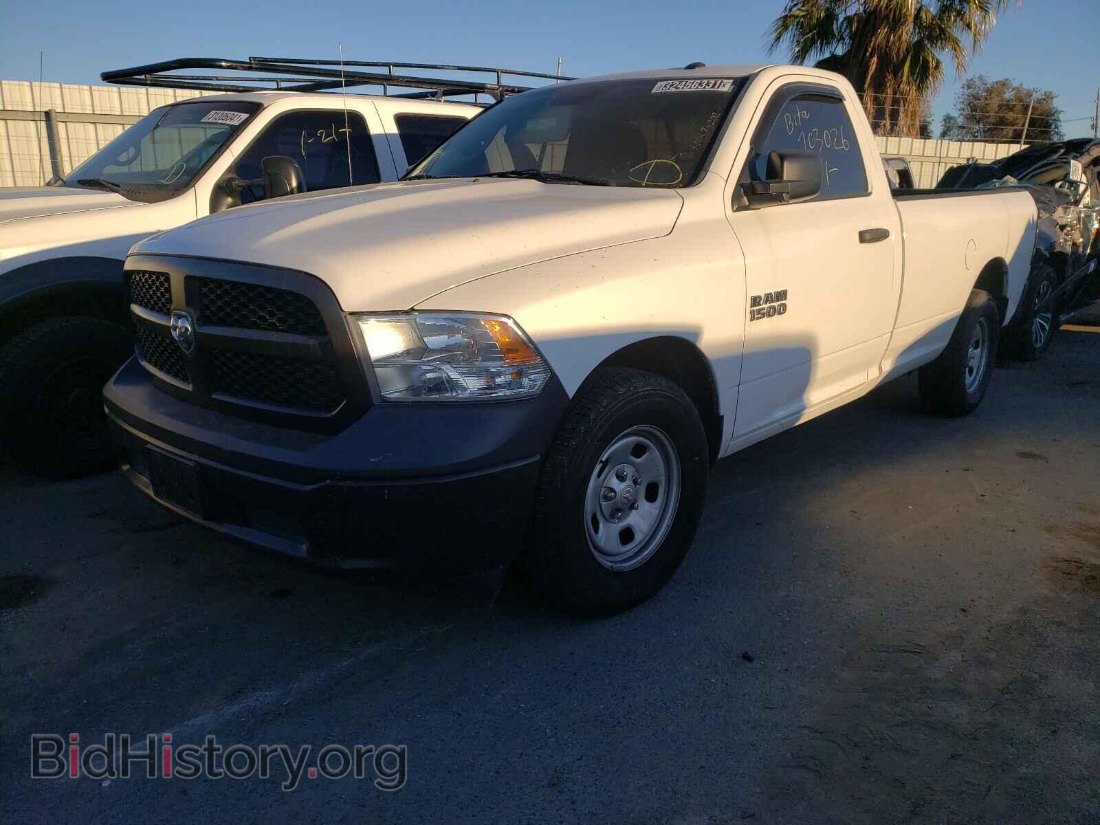 2017 RAM 1500 - VIN: 3C6JR6DG7HG579202 - Фото 2