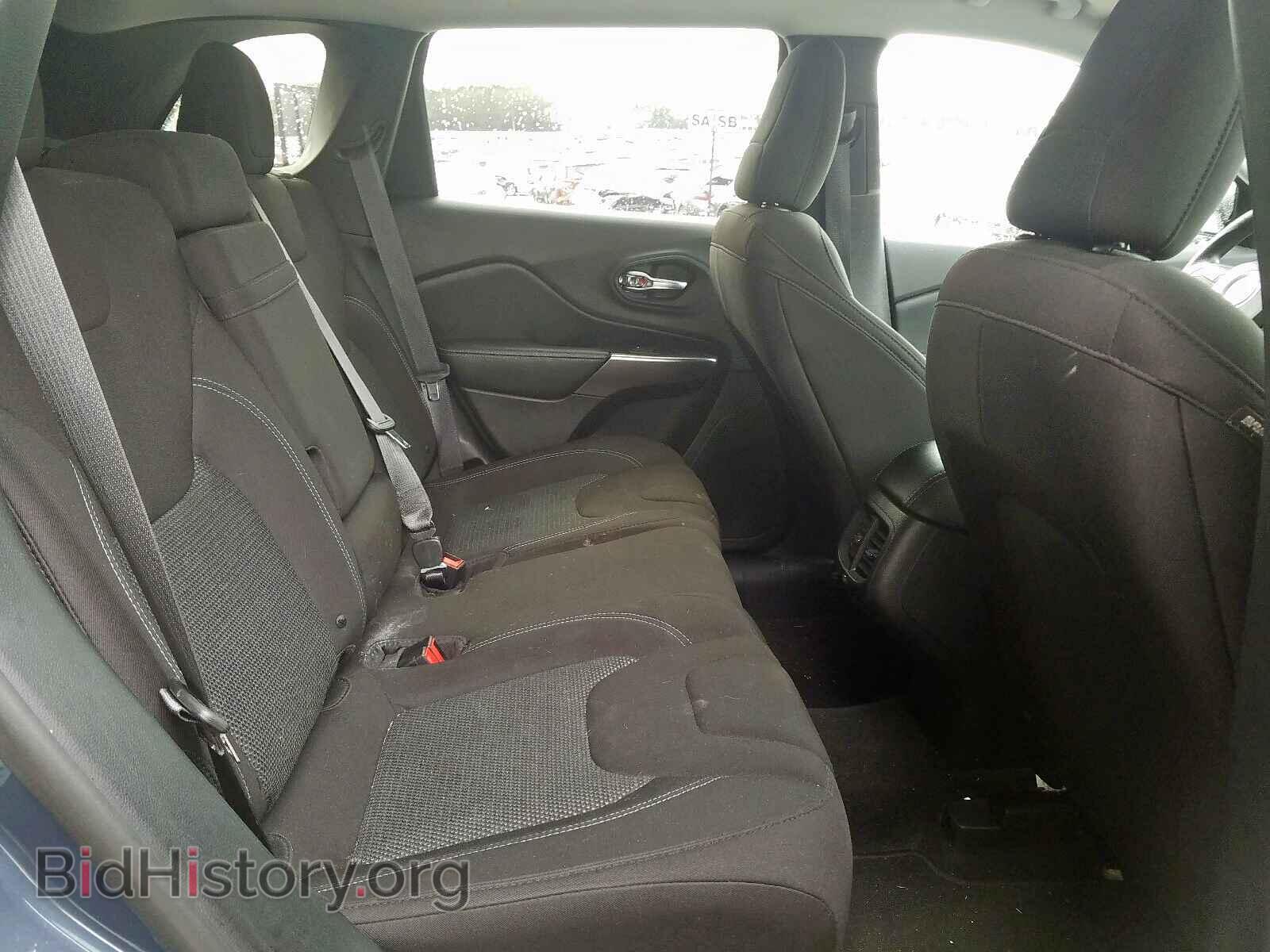 2019 JEEP CHEROKEE - VIN: 1C4PJLCB6KD406161 - Photo 6