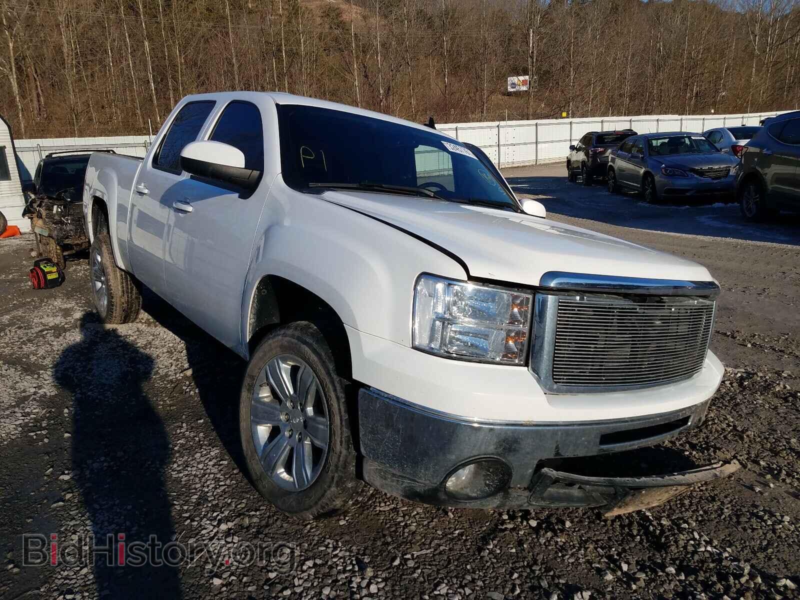 Photo 3GTP1WE04DG207595 - GMC SIERRA 2013