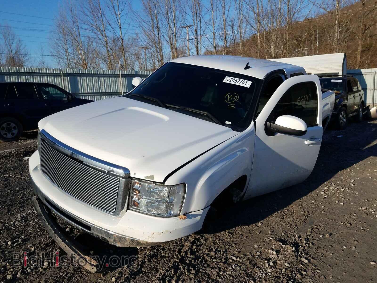 2013 GMC SIERRA - VIN: 3GTP1WE04DG207595 - Фото 2