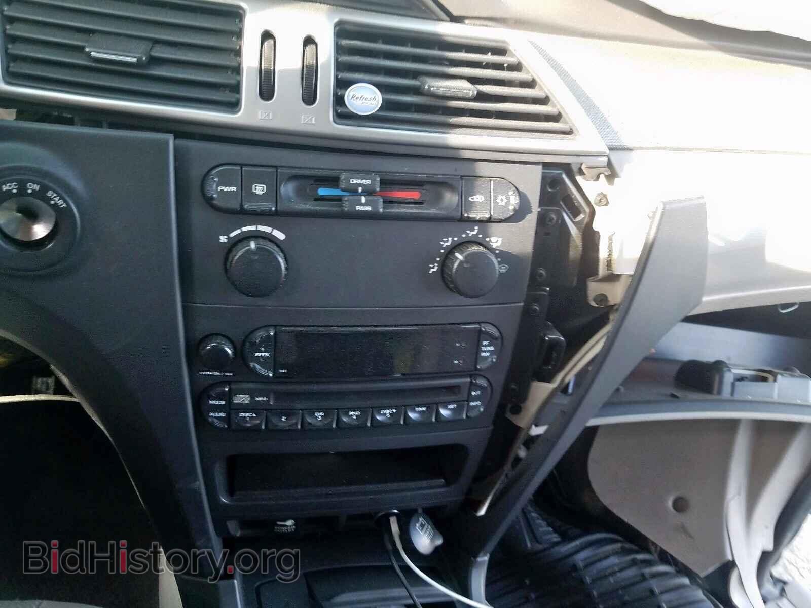 2005 CHRYSLER PACIFICA - VIN: 2C4GF48405R548976 - Photo 9