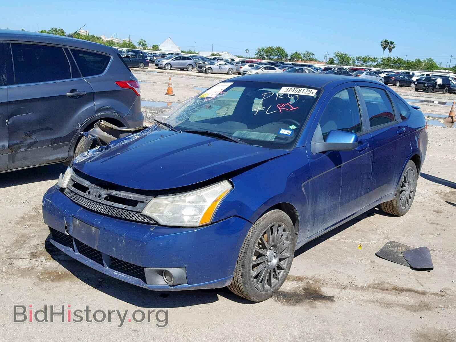 2009 FORD FOCUS - VIN: 1FAHP36N79W263198 - Фото 2