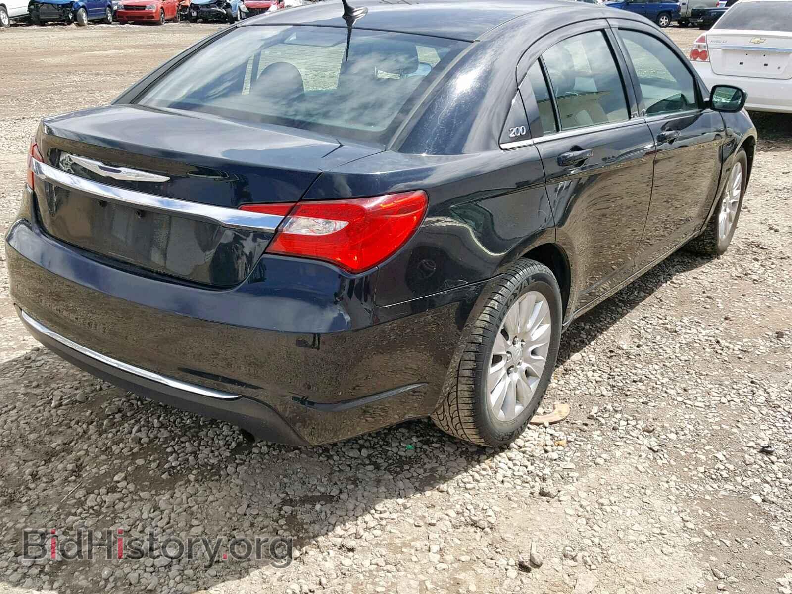 2013 CHRYSLER 200 - VIN: 1C3CCBAB8DN734530 - Photo 4