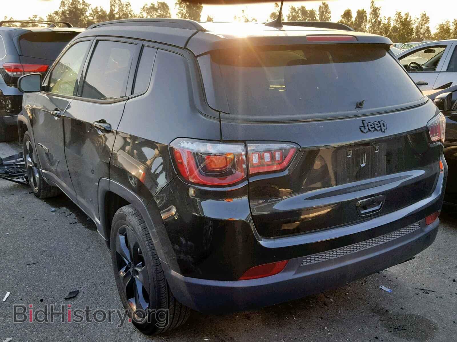 2018 JEEP COMPASS LA - VIN: 3C4NJCBB1JT438694 - Фото 3