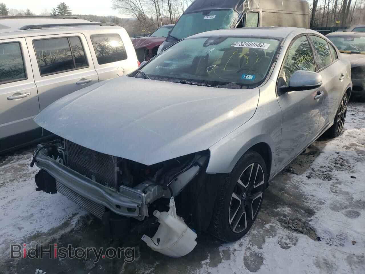 2017 VOLVO S60 - VIN: YV140MTL1H2420231 - Фото 2