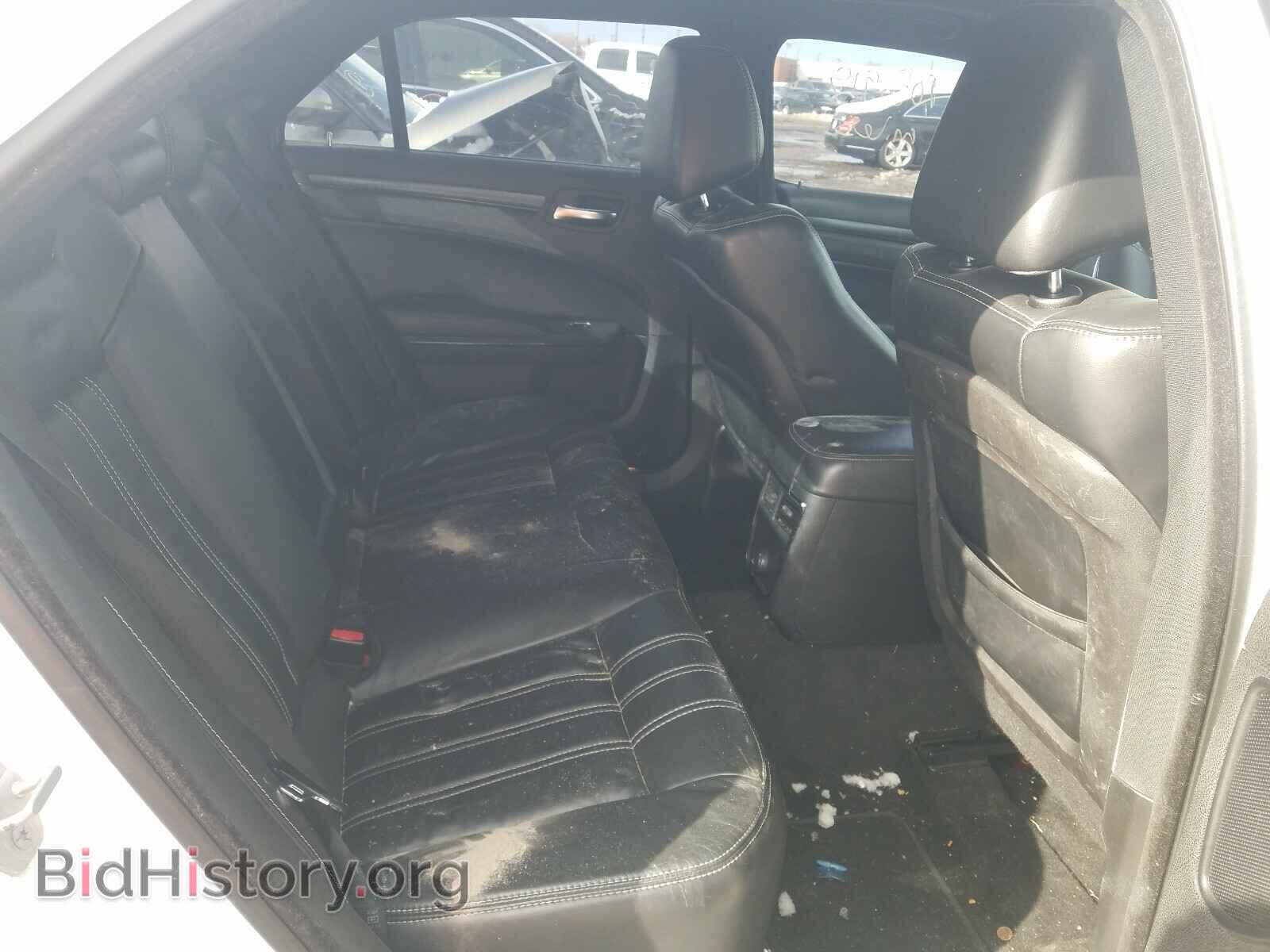 2014 CHRYSLER 300 - VIN: 2C3CCAGG8EH383996 - Фото 6