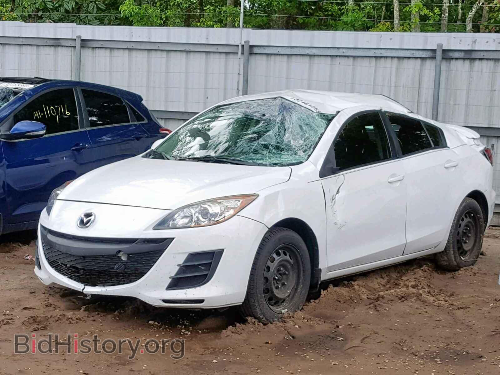 2011 MAZDA 3 - VIN: JM1BL1UF3B1471206 - Фото 2