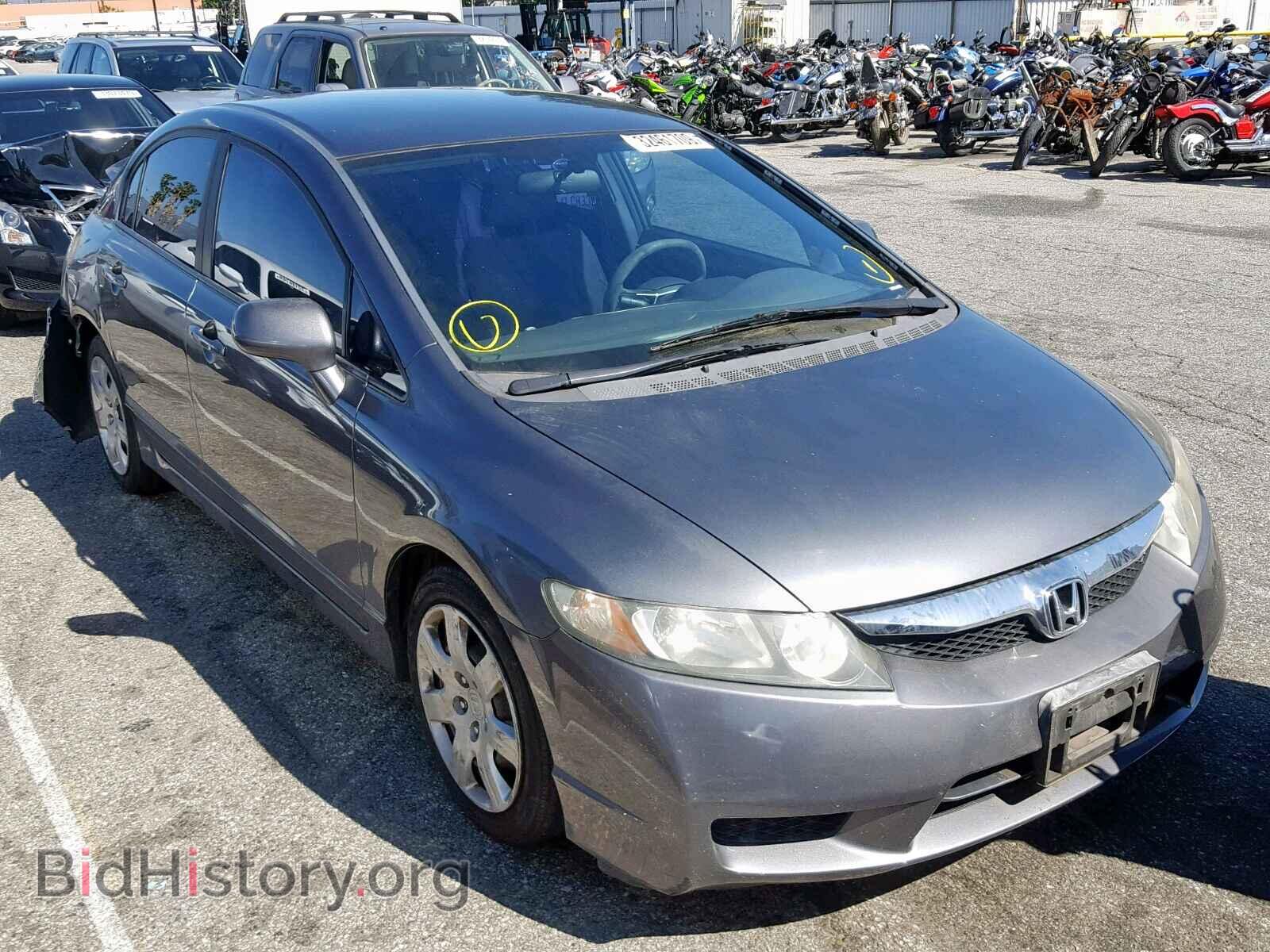 Photo 19XFA1F54AE038498 - HONDA CIVIC LX 2010