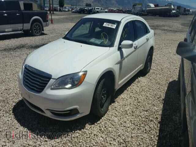 2012 CHRYSLER 200 - VIN: 1C3CCBABXCN113935 - Photo 2