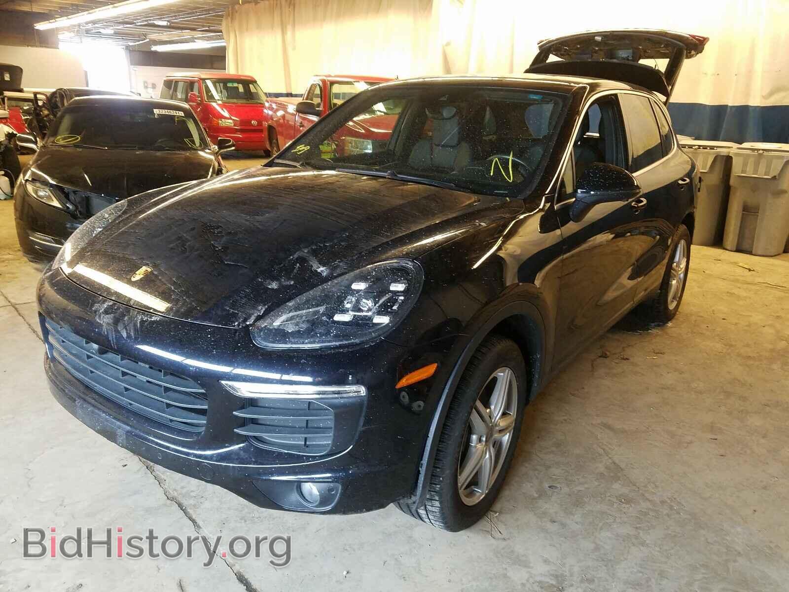 2016 PORSCHE CAYENNE - VIN: WP1AA2A29GKA11315 - Фото 2