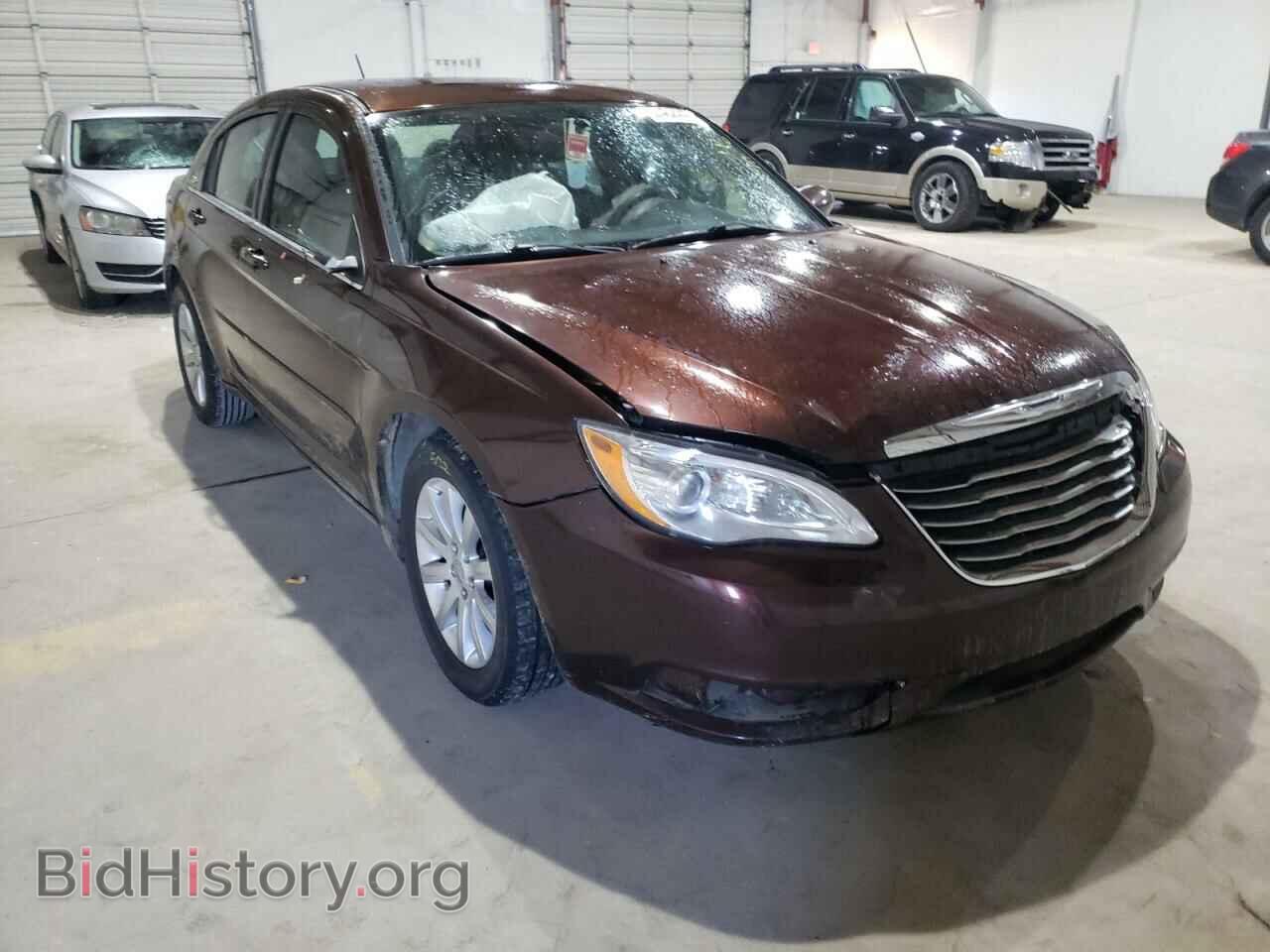 Фотография 1C3CCBBG8DN635992 - CHRYSLER 200 2013