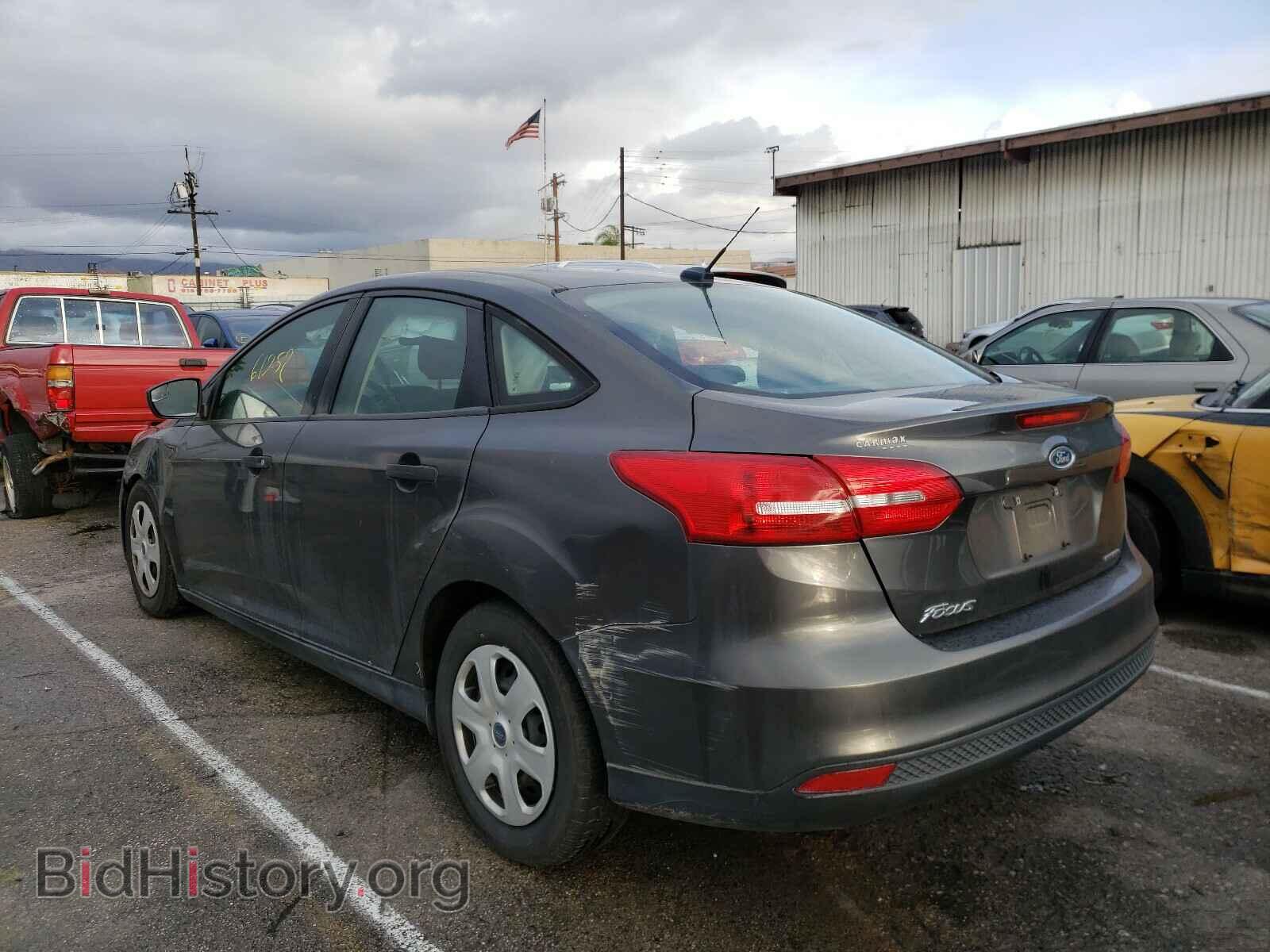 2016 FORD FOCUS - VIN: 1FADP3E22GL324915 - Photo 3